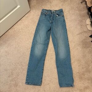 Levi’s rib cage jeans